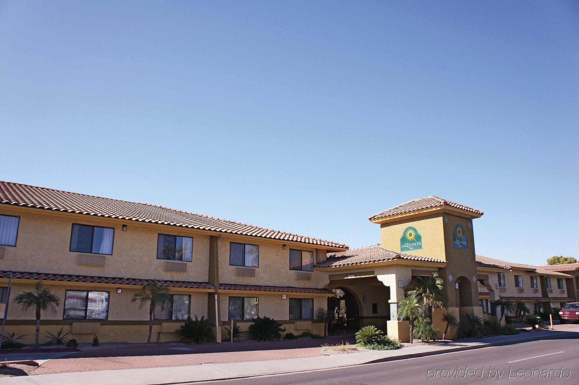 Laquinta Inn Phoenix - Arcadia מראה חיצוני תמונה