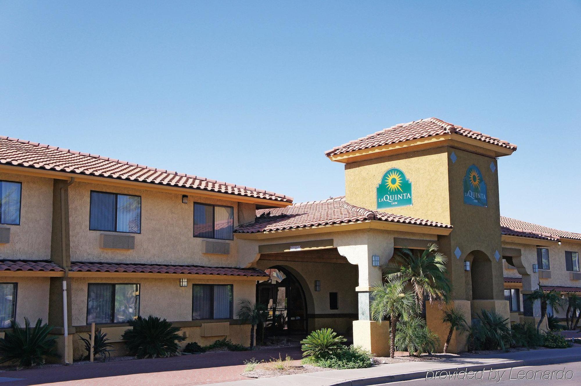 Laquinta Inn Phoenix - Arcadia מראה חיצוני תמונה