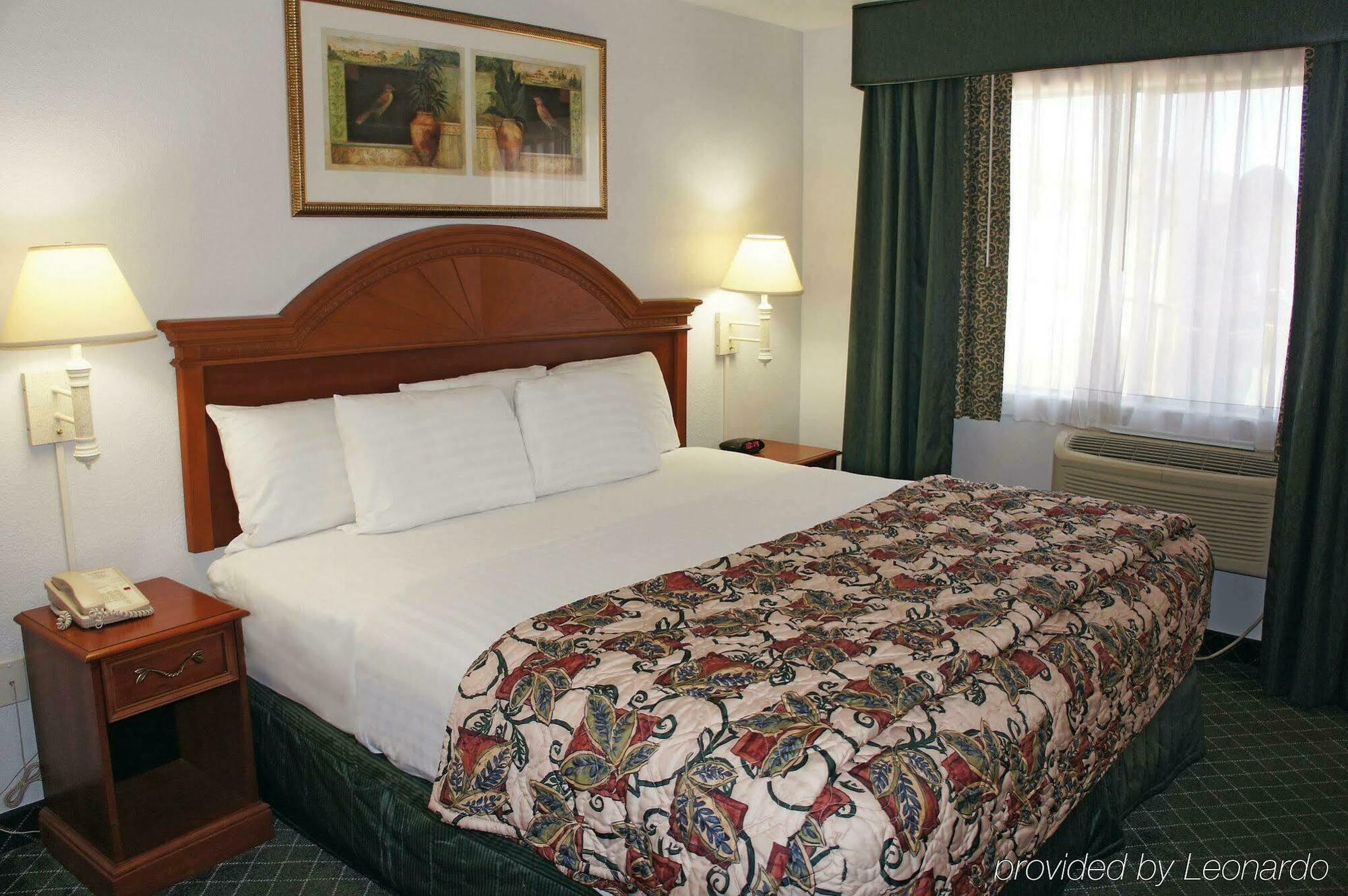 Laquinta Inn Phoenix - Arcadia מראה חיצוני תמונה