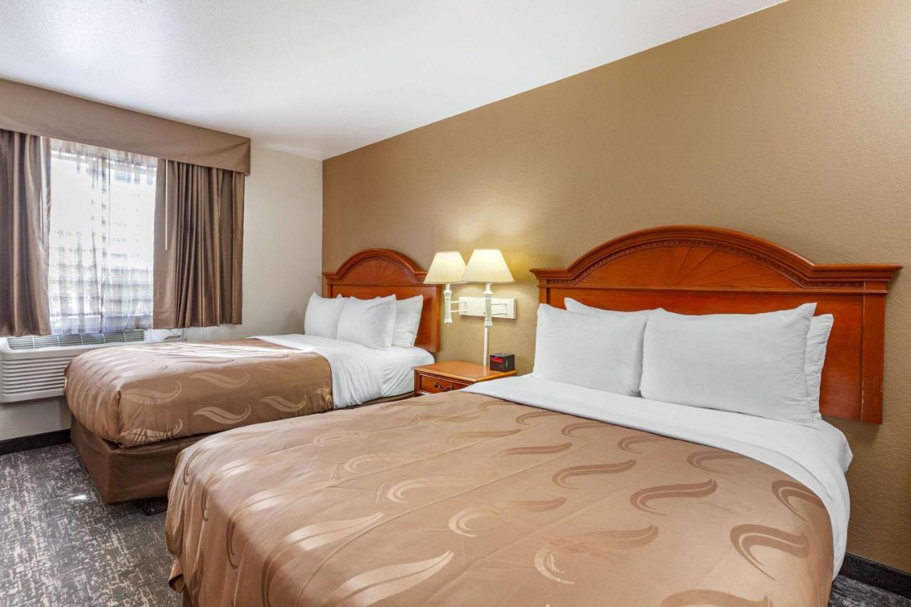Laquinta Inn Phoenix - Arcadia מראה חיצוני תמונה