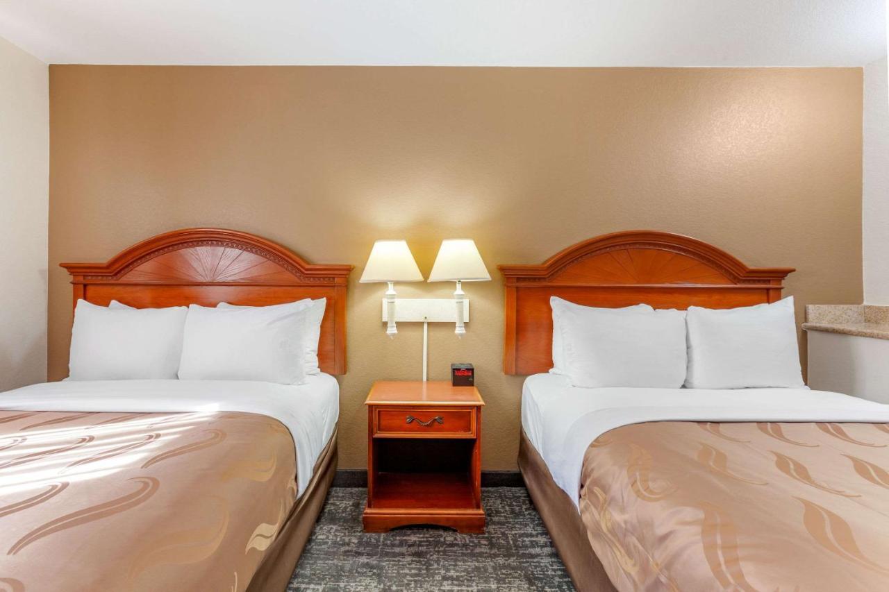 Laquinta Inn Phoenix - Arcadia מראה חיצוני תמונה